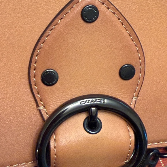 Coach Beat glovetanned leather - Gorgeous - Picture 14 of 16